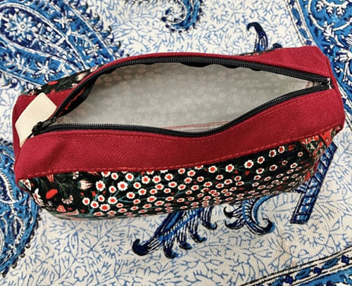 縦型ポーチファスナー